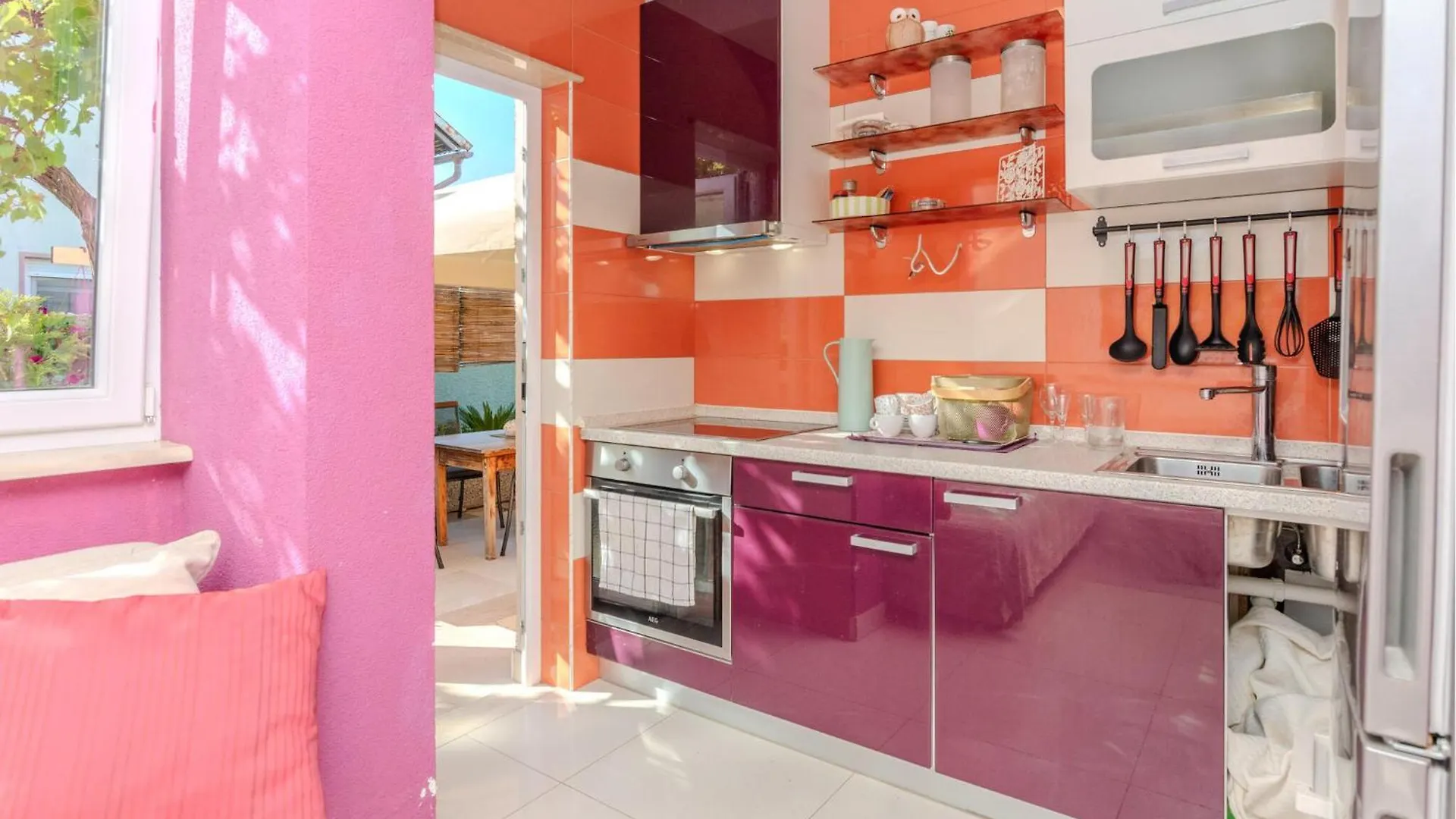 2 Bedroom Amazing Apartment In Nin Croatia