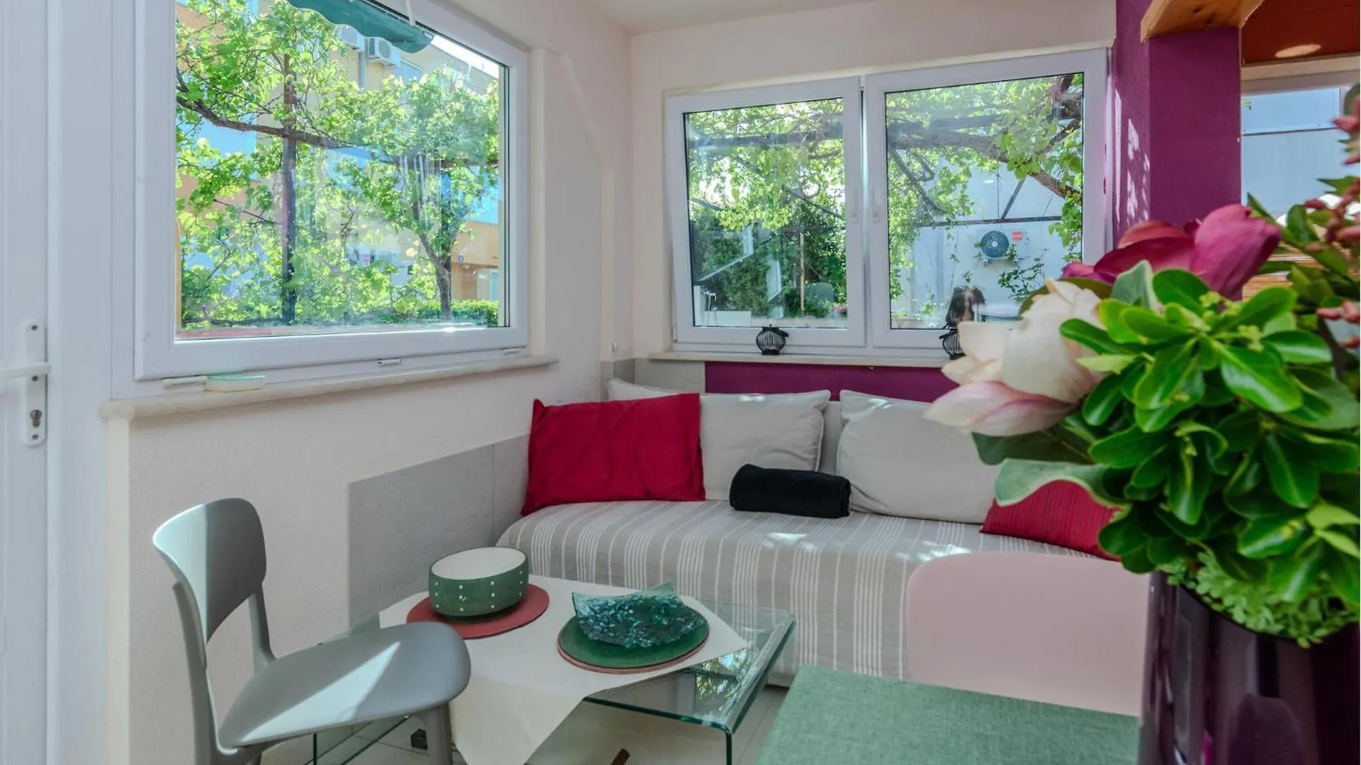 2 Bedroom Amazing Apartment In Nin
